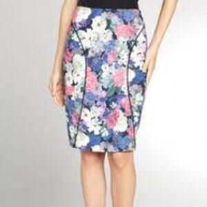 Rebecca Minkoff - Silk Blend Floral Lined Pencil Skirt - Size 8